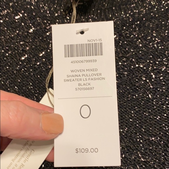 CHICO’S asymmetrical Sweater with sheen - Picture 5 of 7